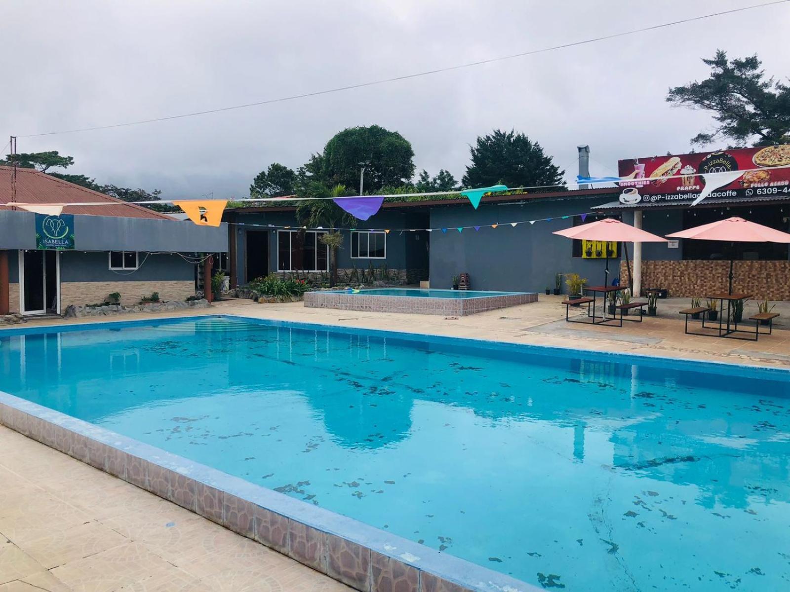 Isabella Hostel And Pool Alto Boquete Exteriör bild