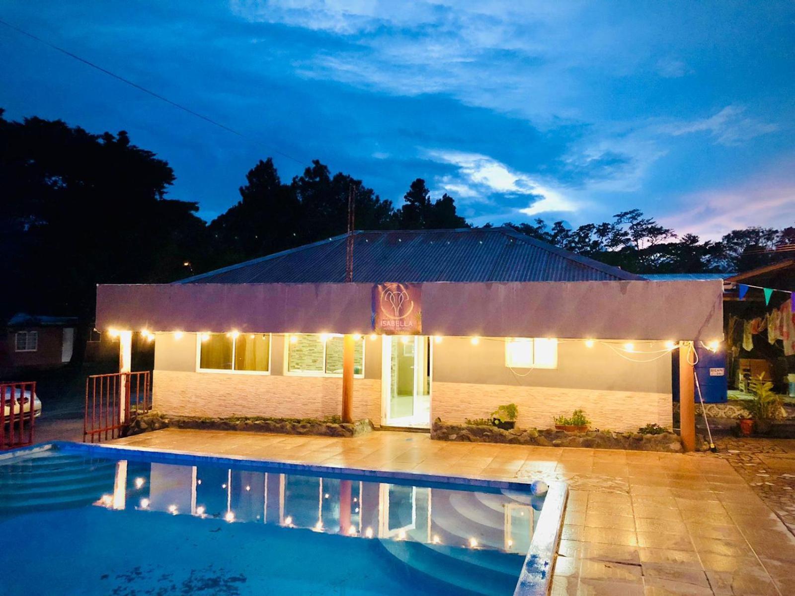 Isabella Hostel And Pool Alto Boquete Exteriör bild